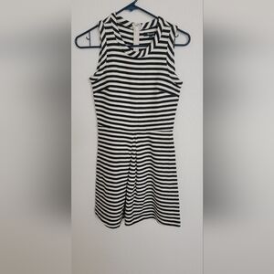 Madwell XXS Black and White Striped Sleeveless Dress